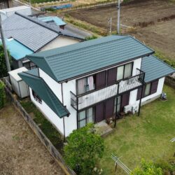 鹿嶋市にて屋根カバー工事完成しました